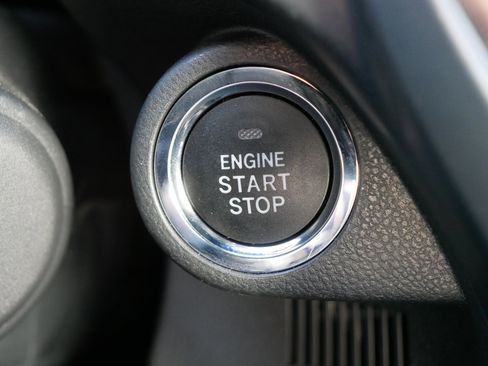 Used 2025 Subaru Forester Premium image 29