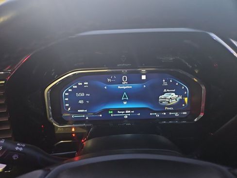 Used 2022 Chevrolet Silverado 1500 LT image 13