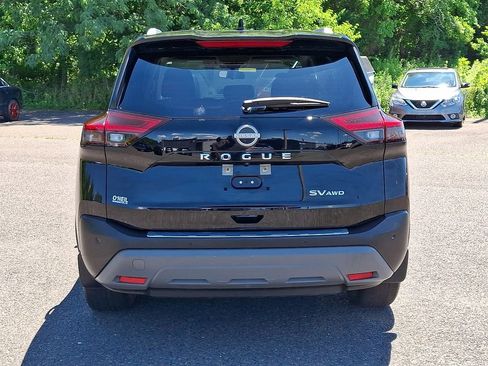 Certified 2023 Nissan Rogue SV w/ SV Premium B Package AWD/4WD image 5
