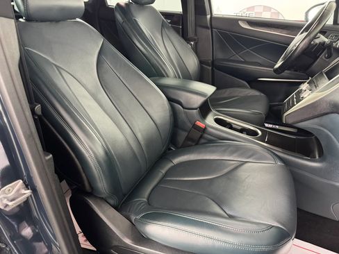Used 2019 Lincoln MKC Reserve w/ MKC Climate Package AWD/4WD image 37