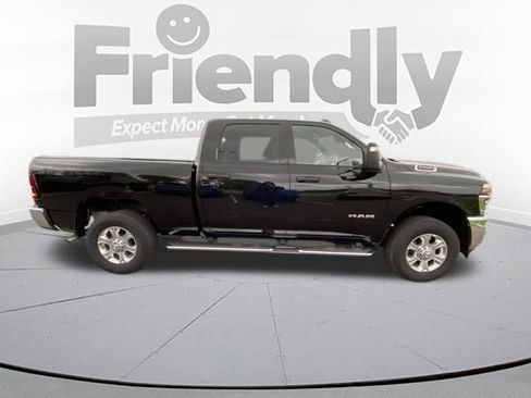 Used 2025 RAM 2500 Big Horn AWD/4WD image 6