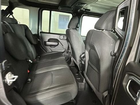 Used 2023 Jeep Wrangler Unlimited w/ Cold Weather Group AWD/4WD image 28