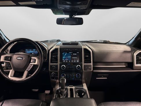Used 2018 Ford F150 Lariat w/ Equipment Group 502A Luxury AWD/4WD image 22
