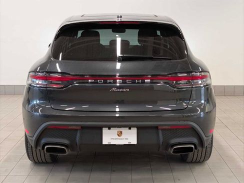 Used 2024 Porsche Macan AWD/4WD image 6