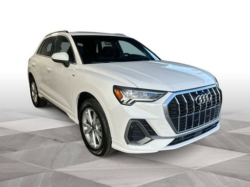 Used 2025 Audi Q3 2.0T Premium AWD/4WD image 2