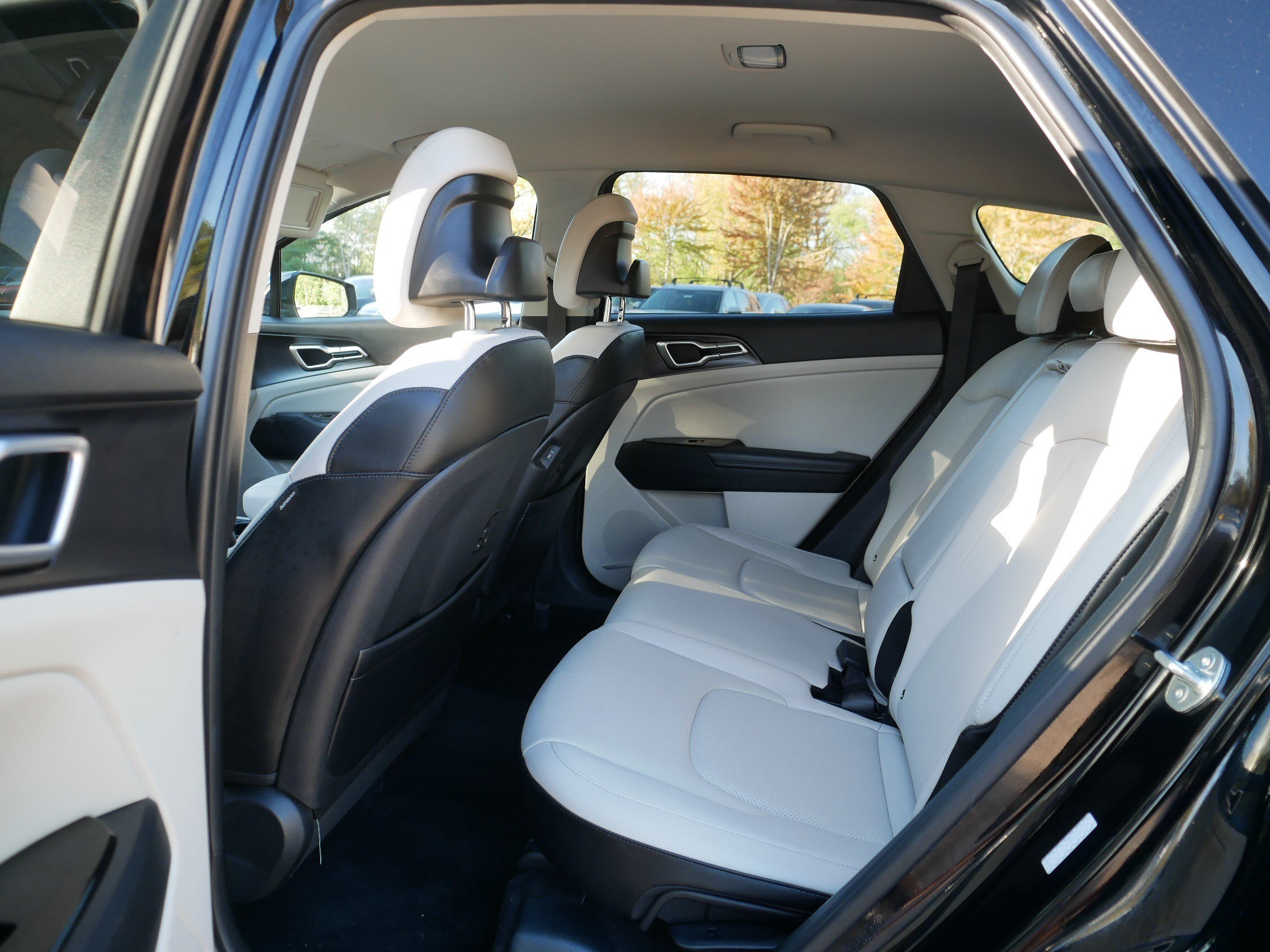 Certified 2024 Kia Sportage EX AWD/4WD image 34