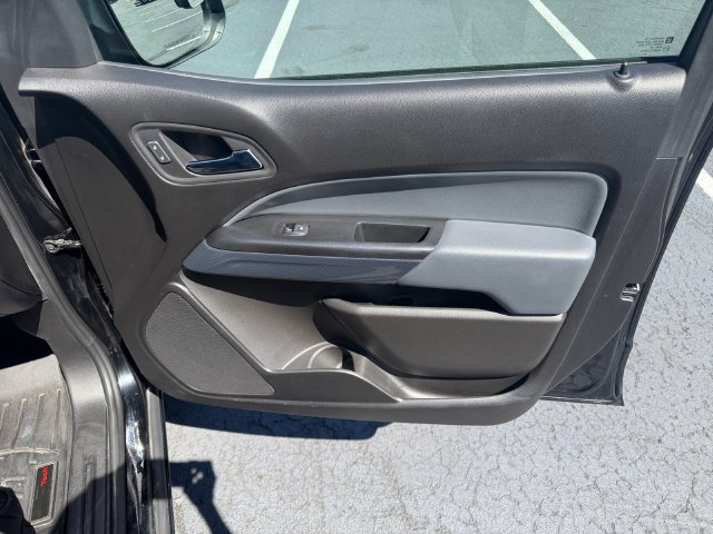 Used 2019 Chevrolet Colorado Z71 AWD/4WD image 29