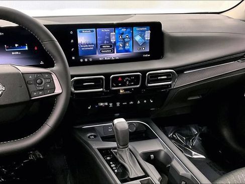 New 2026 Nissan Sentra SV w/ SV Convenience Package FWD image 8
