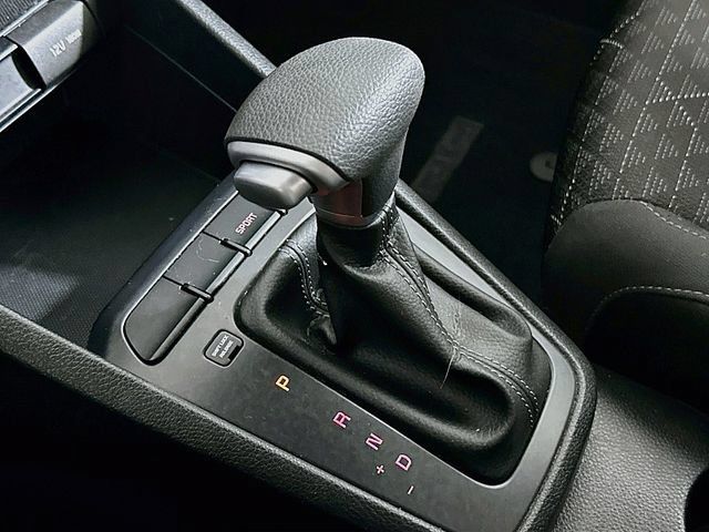 Used 2023 Kia Rio S FWD image 17