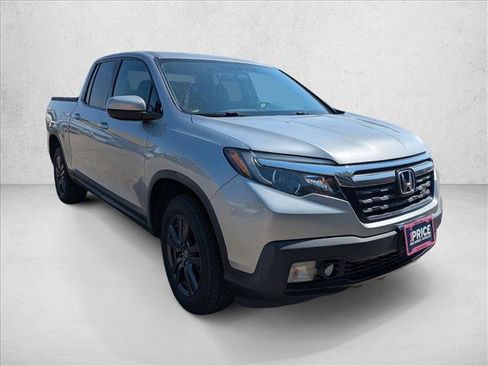 Used 2018 Honda Ridgeline Sport image 3