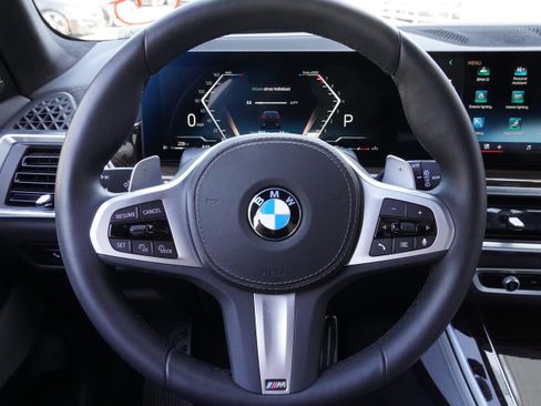 Used 2026 BMW X5 xDrive40i w/ Executive Package AWD/4WD image 18