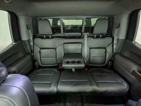 Used 2020 GMC Sierra 1500 Elevation w/ Elevation Value Package AWD/4WD image 19