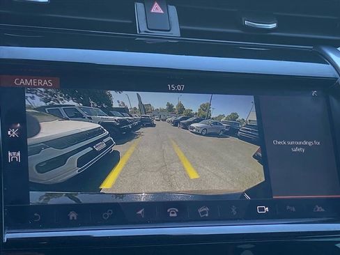 Used 2020 Land Rover Discovery Sport SE R-Dynamic AWD/4WD image 14