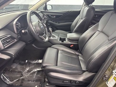 Used 2022 Subaru Outback Limited image 15