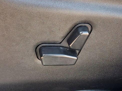 Used 2021 Jeep Grand Cherokee Limited RWD image 27