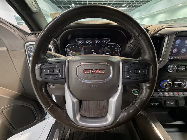 Used 2021 GMC Sierra 1500 SLT w/ SLT Convenience Package AWD/4WD image 16