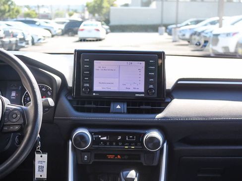 Used 2020 Toyota RAV4 LE w/ Carpet Mat Package image 19