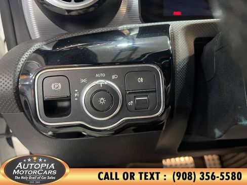 Used 2021 Mercedes-Benz CLA 250 image 20