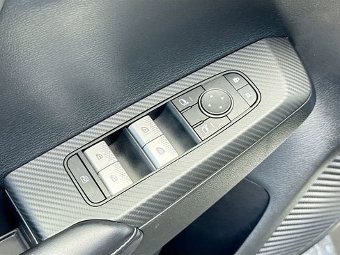 Used 2022 Mitsubishi Outlander SE AWD/4WD image 19