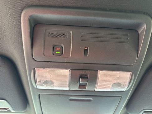 Used 2021 Nissan Titan PRO-4X w/ Off Road Protection Package image 19