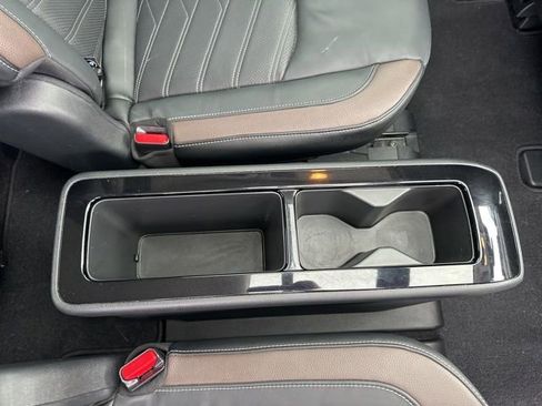 Used 2023 Nissan Pathfinder Platinum image 45