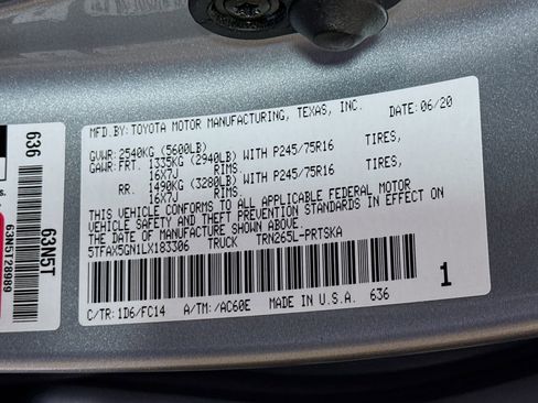 Used 2020 Toyota Tacoma SR5 w/ SR5 Appearance Package (SM) RWD image 39