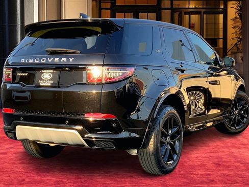 Used 2024 Land Rover Discovery Sport S image 12