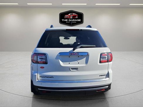 Used 2015 GMC Acadia SLT image 5
