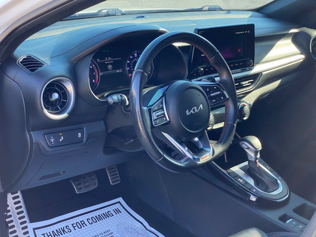 Used 2023 Kia Forte GT w/ GT2 Package FWD image 9