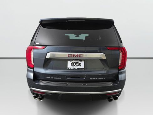 Used 2021 GMC Yukon Denali w/ Denali Ultimate Package AWD/4WD image 4