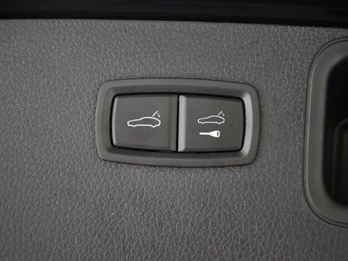 Used 2021 Porsche Macan GTS AWD/4WD image 57