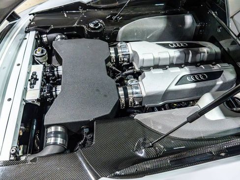 Used 2012 Audi R8 V10 image 74