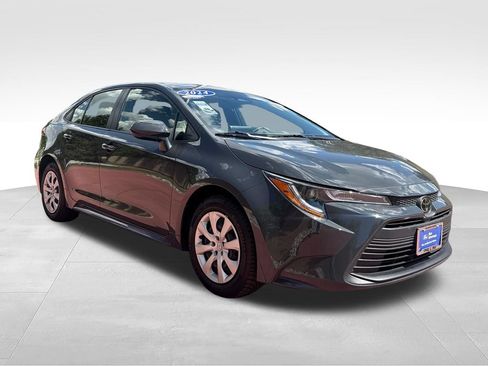 Used 2024 Toyota Corolla LE FWD image 1