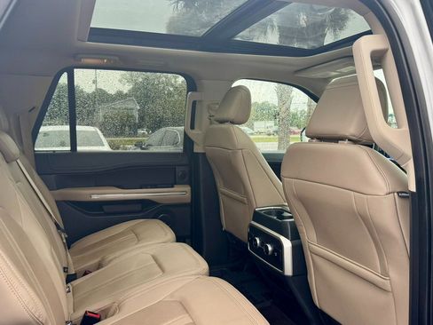 Certified 2023 Ford Expedition Max Limited image 11
