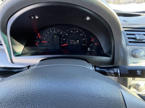 Used 2007 Toyota Camry XLE image 15