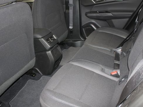 New 2026 Chevrolet Equinox EV LT image 18