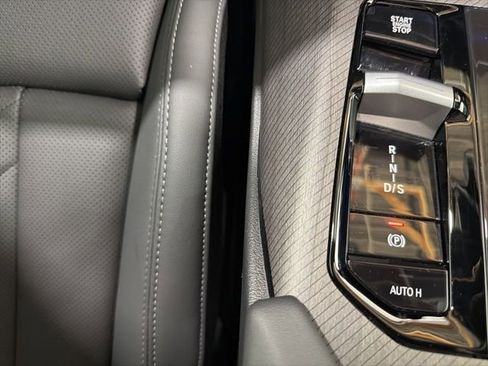 Used 2026 BMW X3 xDrive30 w/ Premium Package AWD/4WD image 40