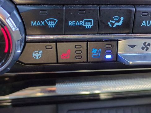 Used 2023 Ford F150 Lariat w/ Equipment Group 502A High image 24