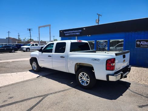 Used 2012 Chevrolet Silverado 1500 W/T w/ Skid Plate Package AWD/4WD image 4