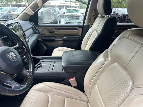 Used 2019 RAM 1500 Limited AWD/4WD image 9