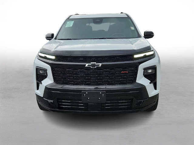 Used 2026 Chevrolet Traverse RS w/ LPO, Floor Liner Package AWD/4WD image 2