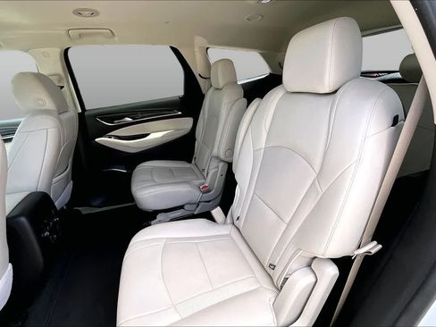 Used 2023 Buick Enclave Essence FWD image 21