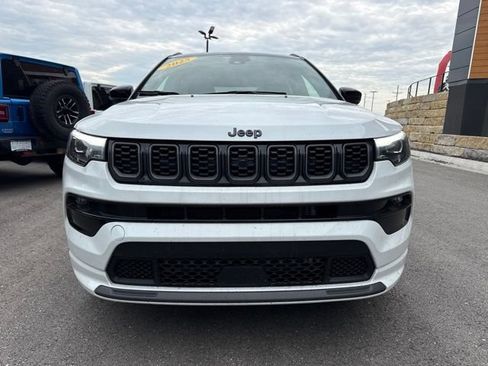 Used 2025 Jeep Compass Limited w/ Driver Assist Group I AWD/4WD image 8