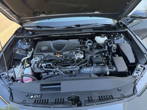 Used 2025 Toyota Camry SE AWD/4WD image 35