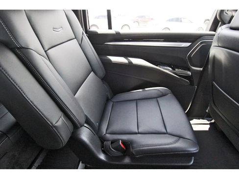 New 2026 Cadillac Escalade ESV 2WD image 11