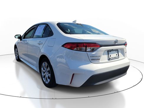 Used 2023 Toyota Corolla LE FWD image 6