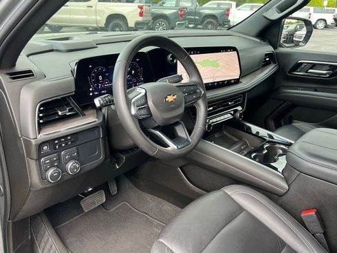 Certified 2025 Chevrolet Tahoe LT AWD/4WD image 25