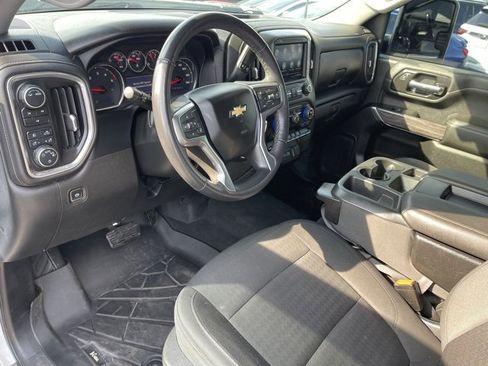 Used 2022 Chevrolet Silverado 2500 LT w/ Convenience Package image 21