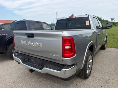 Used 2025 RAM 1500 Big Horn AWD/4WD image 10