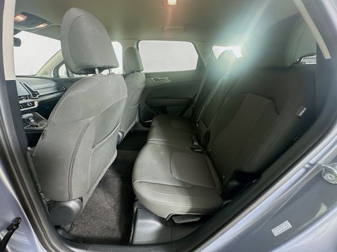 Used 2025 Kia Sportage LX image 26